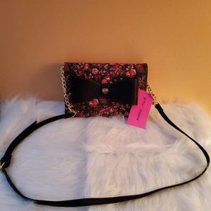 BETSY JOHNSON WALLET